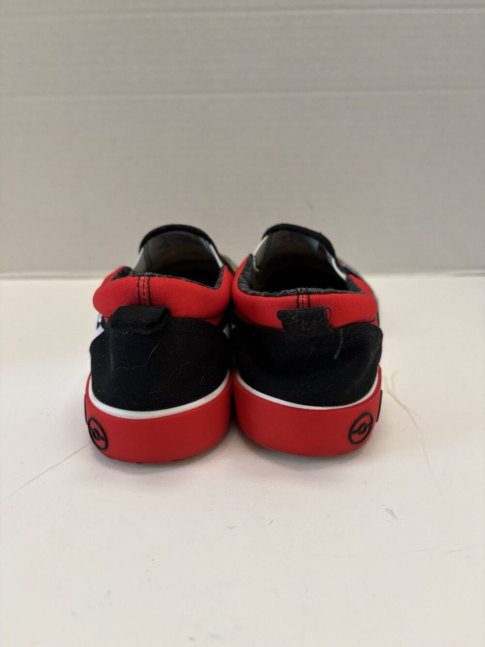 Pokémon Boys Size 5 Slip-on Sneakers Shoes Multi Character Full Shoe Print, EUC - Picture 4 of 8